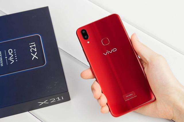 vivo X21i值得買嗎？vivo X21i評(píng)測(cè)