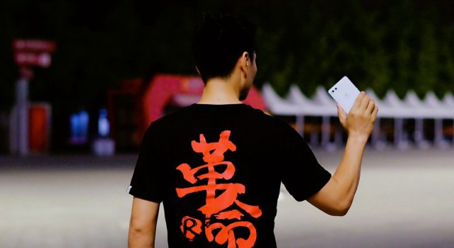 堅(jiān)果R1史上銷量最差？ 一加6銷量是它8倍