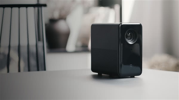 3999元 米家投影儀發(fā)布：120寸畫(huà)面/MIUI TV系統(tǒng)