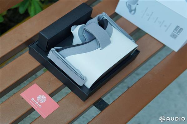 小米VR一體機(jī)體驗(yàn)：全景音效 巨幕影院