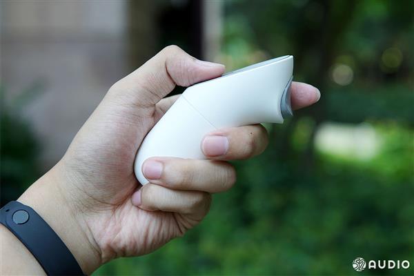小米VR一體機(jī)體驗(yàn)：全景音效 巨幕影院