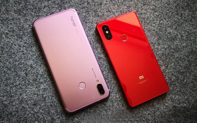 榮耀Play和小米8SE哪個(gè)好？小米8 SE對(duì)比榮耀Plya區(qū)別