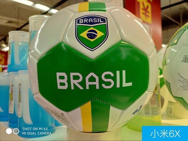 聯(lián)想Z5、小米6X、魅藍E3拍照對比評測 千元機相機對決