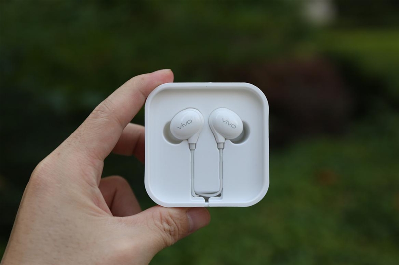 首發(fā)升降式相機 vivo NEX評測：這才是未來的手機