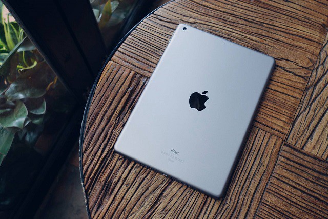 小米平板4和iPad 2018哪個(gè)好？2018新iPad對(duì)比小米平板4區(qū)別