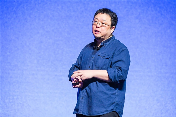 羅永浩評價OPPO/vivo：以前只會抄蘋果 現(xiàn)在讓人肅然起敬