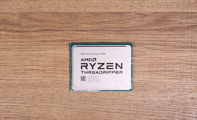 AMD線程撕裂者2990WX開箱圖賞 32核最強CPU來襲！