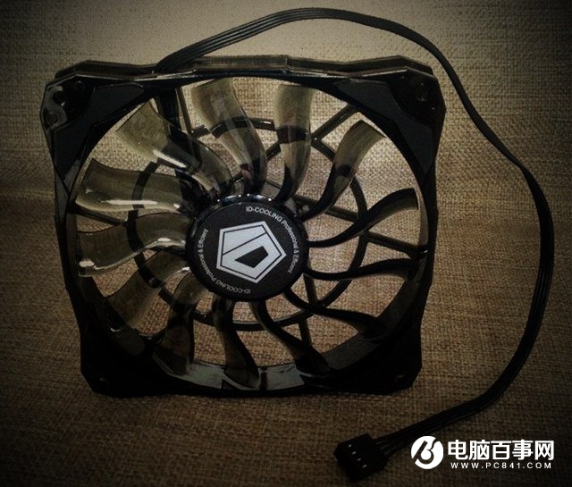 電腦機(jī)箱散熱風(fēng)扇的2針、3針、4針有什么區(qū)別？