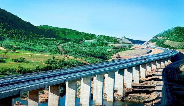 為什么中國高速公路一直收費，美國高速卻大規(guī)模免費？
