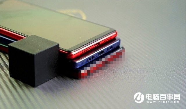堅果Pro2s和小米8se哪個好？堅果Pro2s對比小米8se區(qū)別評測
