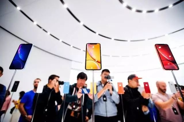 5G即將商用：蘋果下一代iPhone或?qū)⑻崆鞍l(fā)布！