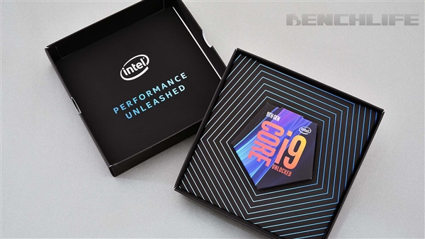 Intel i9-9900K評(píng)測(cè)樣品前瞻：特制五邊形小盒子