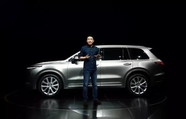 理想智造ONE電動(dòng)車發(fā)布：搭載“增程器”最大續(xù)航1000公里