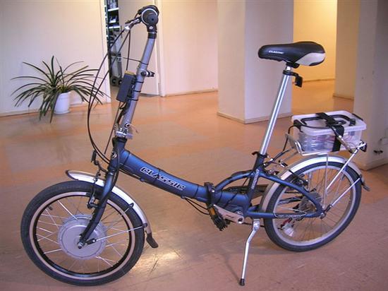 電動(dòng)車鋰電池爆炸的原因有五點(diǎn) 電動(dòng)車鋰電池為何會爆炸？