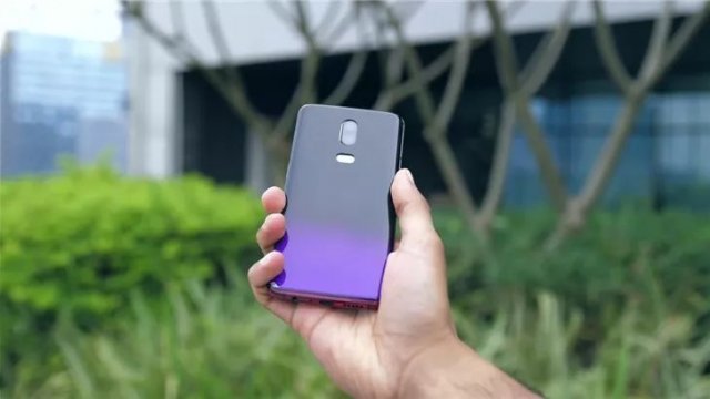 一加6漸變色版原型產(chǎn)品曝光：4種配色