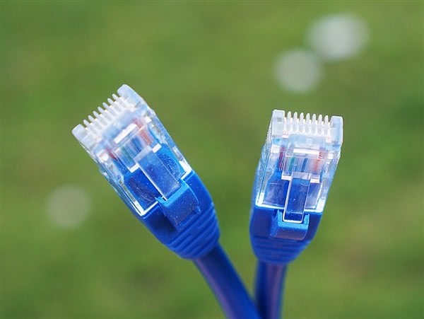 韓國最快寬帶投入商用:30G電影20秒下完，網(wǎng)速10GB/s