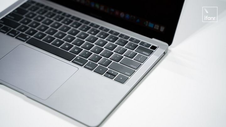 蘋果新MacBook Air評測，蘋果新MacBook Air好用嗎？