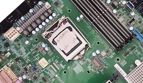 升級(jí)8核！兩款I(lǐng)ntel Xeon E-2100處理器工程片現(xiàn)身