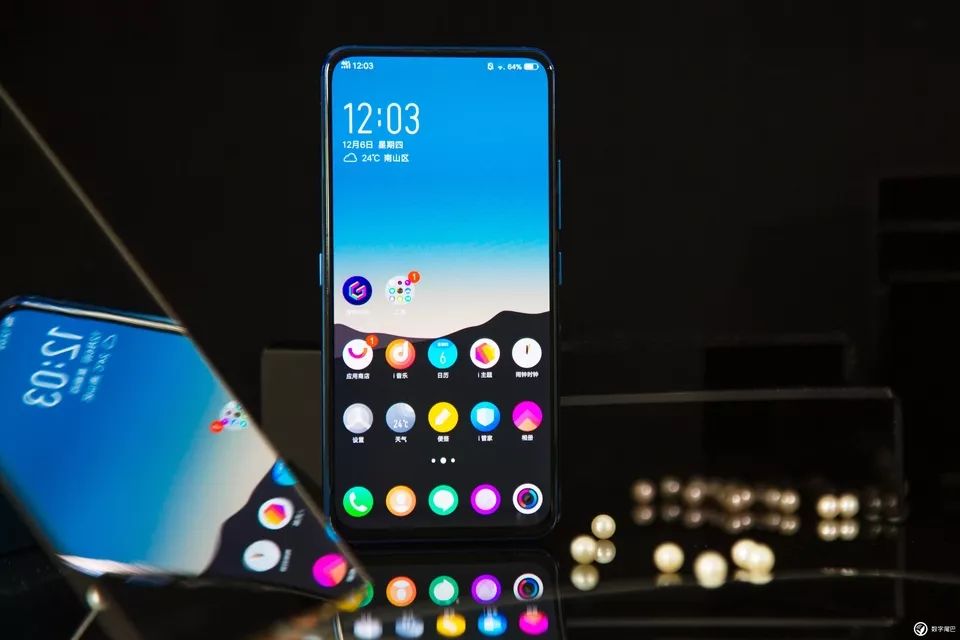 vivo NEX雙屏版圖賞：既是實(shí)力派，也是「雙面派」