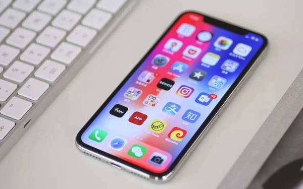 蘋果iOS12.1.2顯示有4G信號但無法上網(wǎng)的解決辦法
