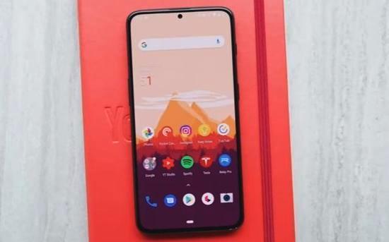 Vivo V13真機(jī)來了！后置三攝+4100mAh+打孔屏，售價(jià)約1500元