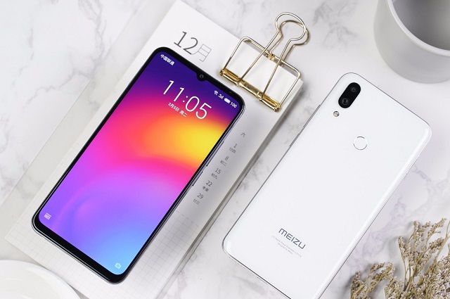 魅族Note 9真機圖賞：圓潤玻璃機身，極致水滴屏設(shè)計
