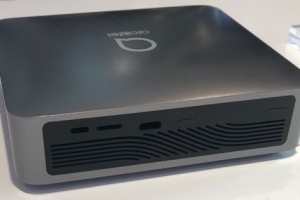 TCL推出阿爾卡特5G移動(dòng)熱點(diǎn)小盒子 采用USB-C接口，內(nèi)置電池