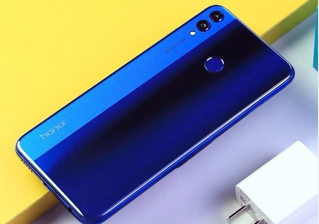 紅米Note7 Pro和榮耀8X哪個好？紅米Note7 Pro和榮耀8X區(qū)別對比